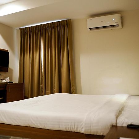 Gino Tourist Home Kochi Exterior photo