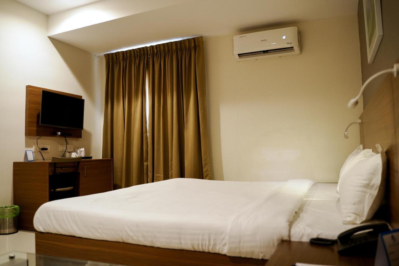Gino Tourist Home Kochi Exterior photo